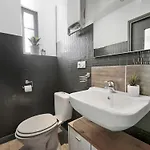 Suite Design Bike Friendly Au Coeur De Trebes
